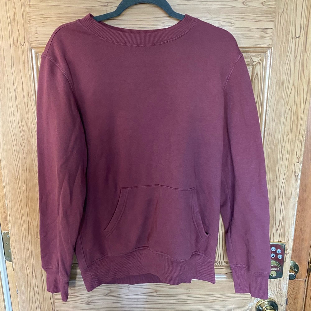 Fashionable and Cute Men's Goodfellow Sweatshirt